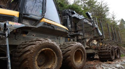 forestry-truck-timber-forwarder-logging-photo-original_front forestry-truck-timber-forwarder-logging-photo-original_front